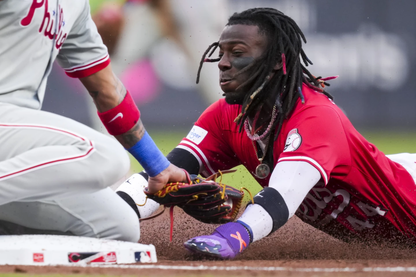 Espinal 3 CE, de la Cruz 3 hits, 3 BR, Rojos, Mets y Orioles triunfan