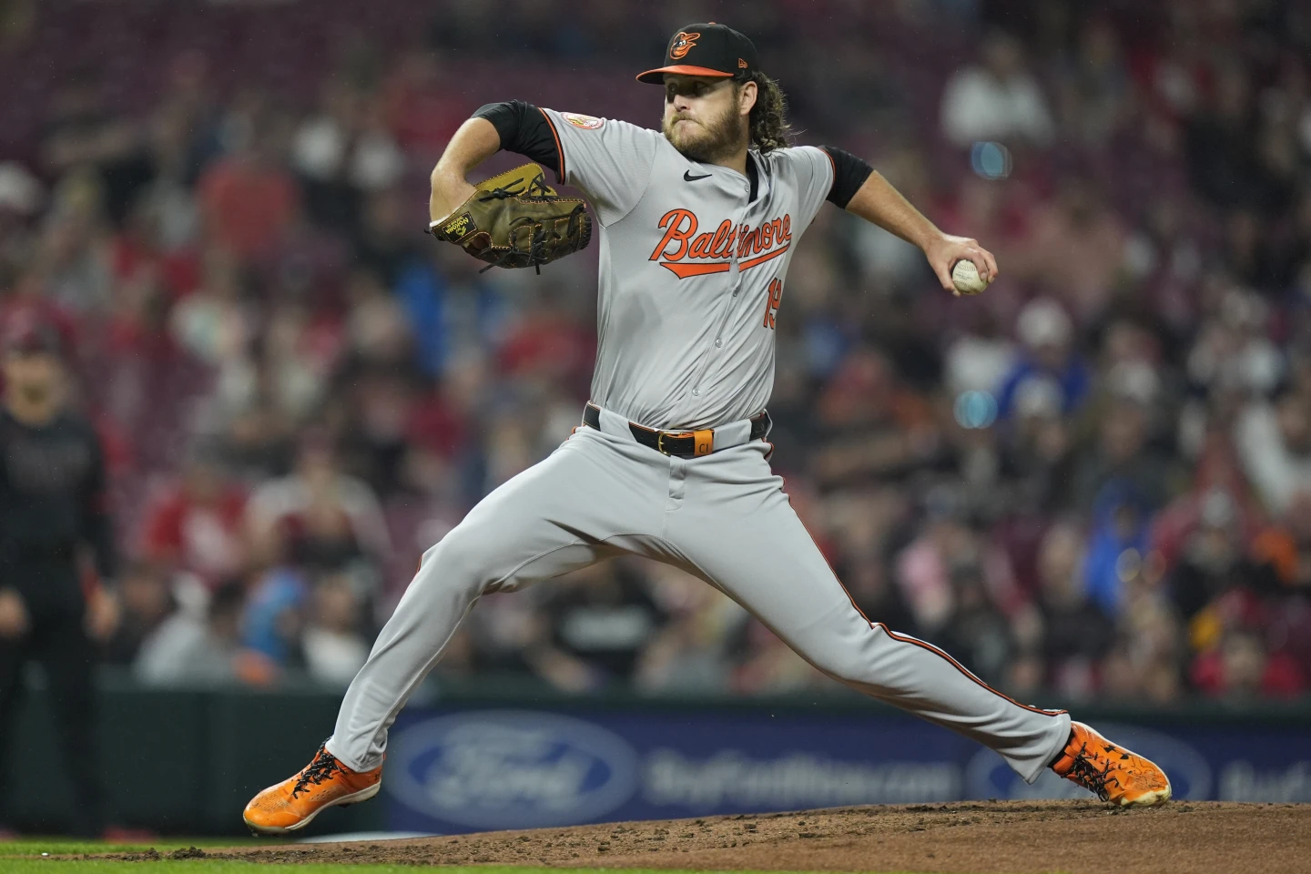 Orioles vencen Rojos: Irvin extendió racha a 20.2 entradas sin carreras.