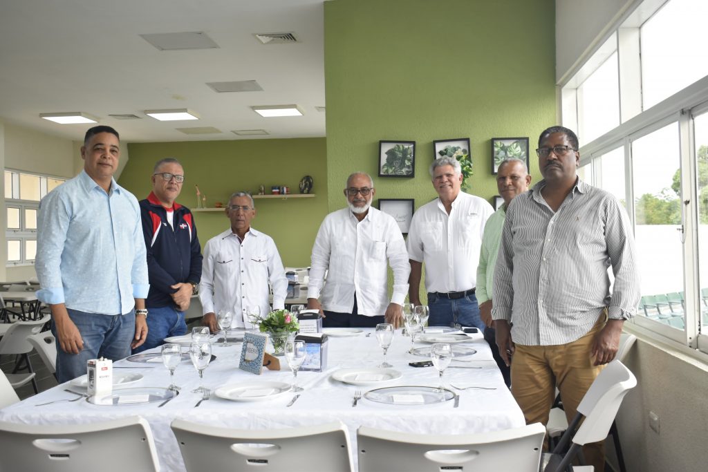 Persio Maldonado es reelecto como presidente de Fedotenis