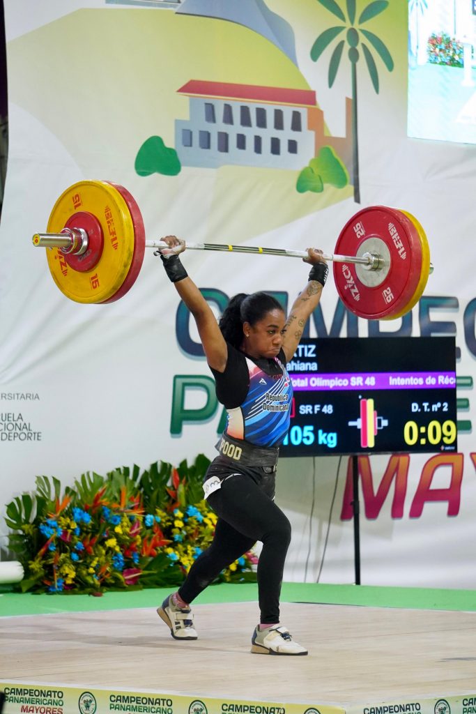 Dahiana Ortiz brilla con récords en Panamericano; Pirón gana en 53 kg