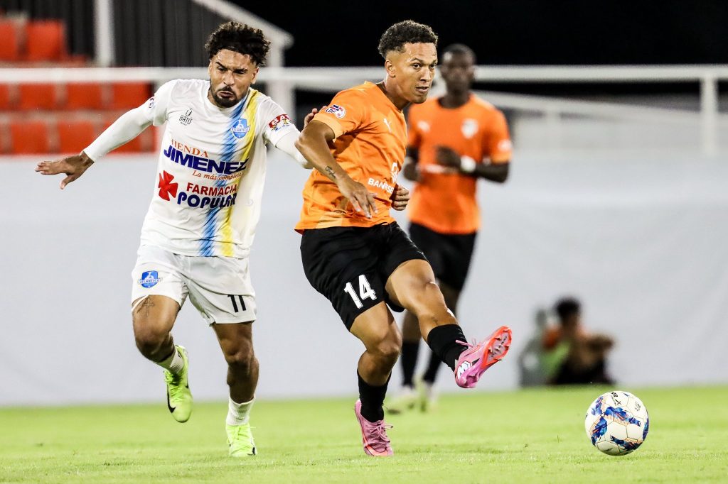 Cibao FC  remonta con goles de Reyes y López y vence Atlántico FC