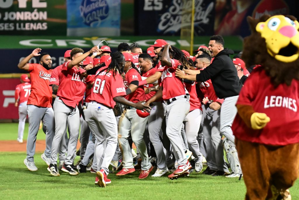 Leones irán a México para juegos de pretemporada contra Charros