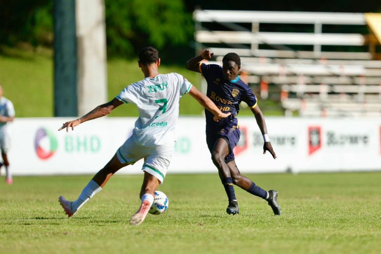 Un Pantoja arrollador gana sexto al hilo