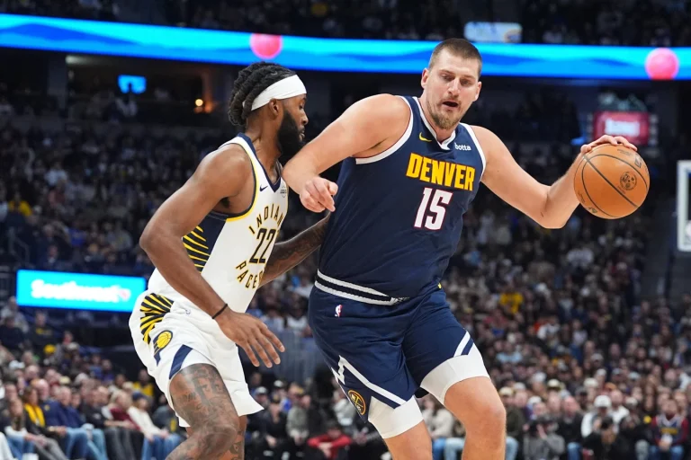Jokic sexto triple-doblem Denver se impuso a Atlanta Hawks le pasó el rollo a los Lakers. Otros resultados