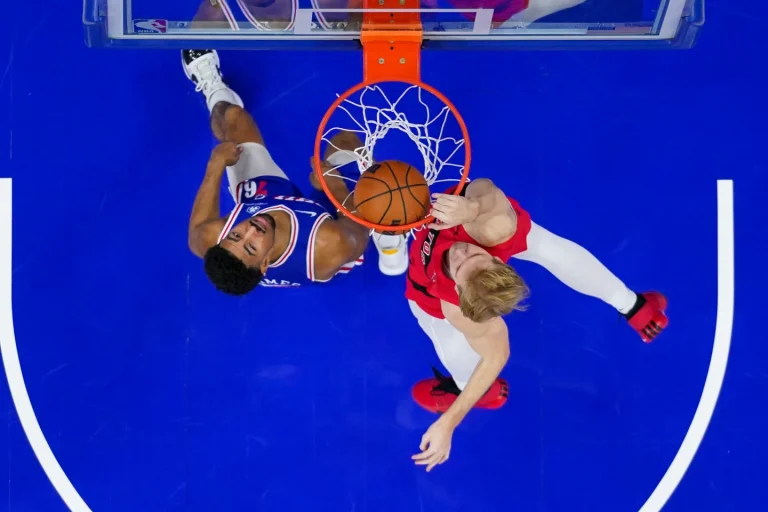 Raptors vencen a los 76ers, su 5ta. victoria corrida. Todos los resultados NBA
