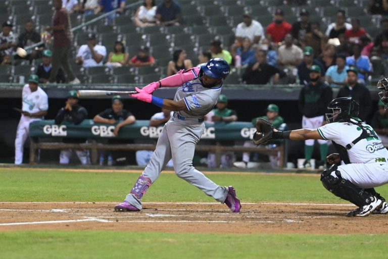 Mauricio, Rojas Jr. y Núñez lideran victoria del Licey sobre Estrellas