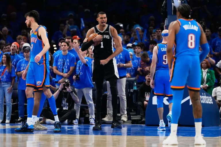 Wembanyama 41 puntos y 24 rebotes: Spurs golpean primero al Thunder en doble OT