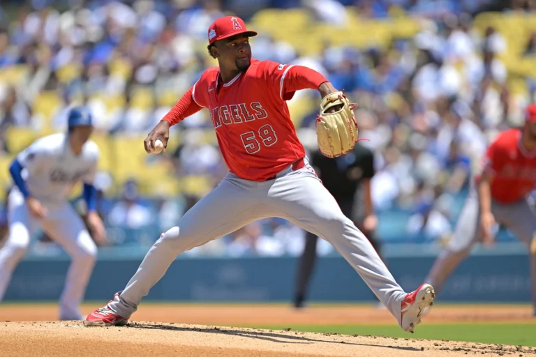 Pitcheo dominicano marca la jornada dominical en MLB