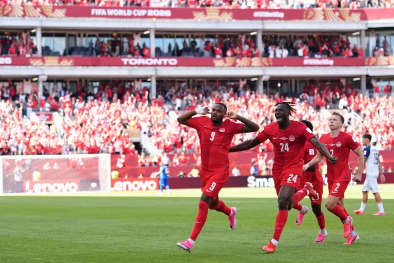 Jornada 2 del Mundial: Canadá rescata sensaciones