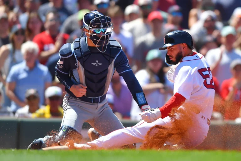 Medias Rojas extienden a 13 su racha; Yamamoto, Contreras y Skenes brillan