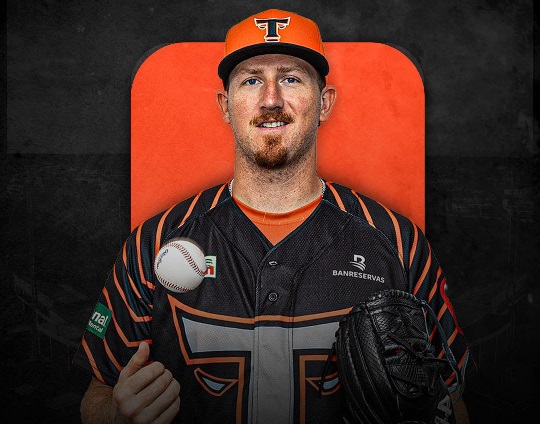 Toros fortalecen su roster con Zoilo Almonte, Joe Corbett y Noah Skirro