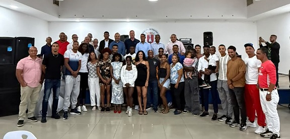 Atletismo agasaja a medallistas y entrenadores por la hazaña registrada en los pasados Juegos