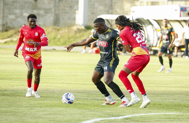 MOCA FC abre el Apertura 2026 con empate 0-0 ante Atlético Vega Real