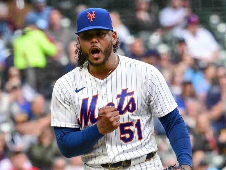 Rays adquieren a Freddy Peralta desde los Mets