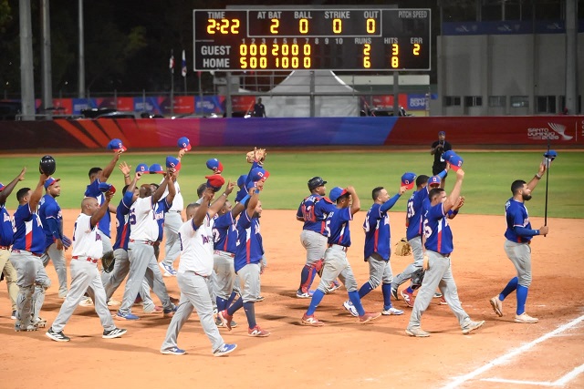 RD gana y Se cita con Venezuela por el oro del softbol masculino de los JCC-2026