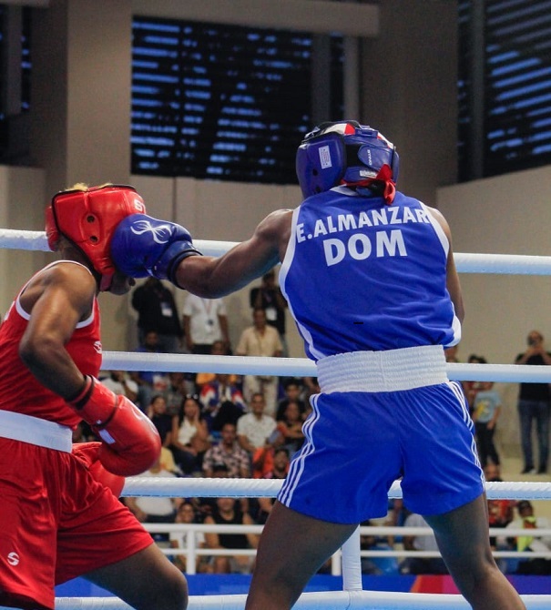 Cuba sigue invicto en boxeo; dos dominicanos avanzan