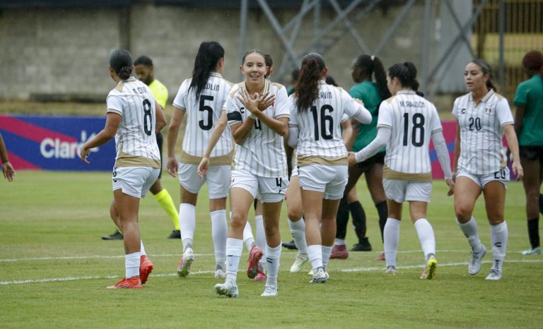 México golea a Jamaica y sella con autoridad su pase a semifinales