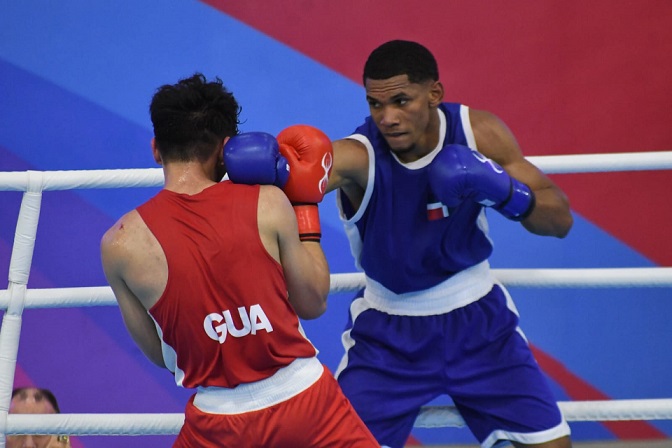 Boxeo dominicano asegura ocho medallas y apunta a las finales