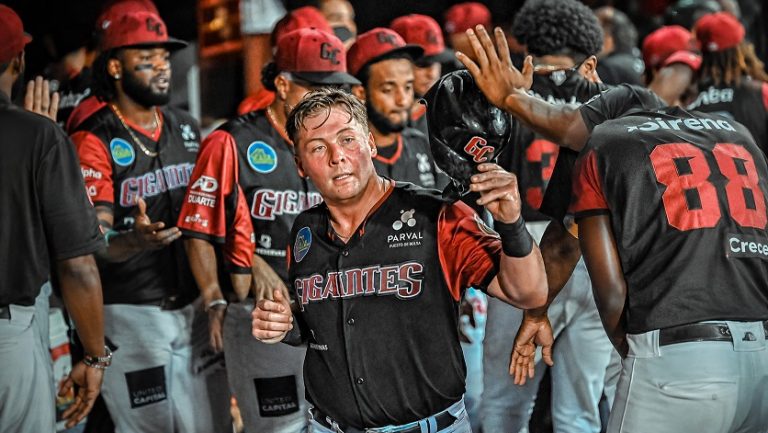 Gigantes del Cibao anuncian el regreso del inicialista Jake Holton