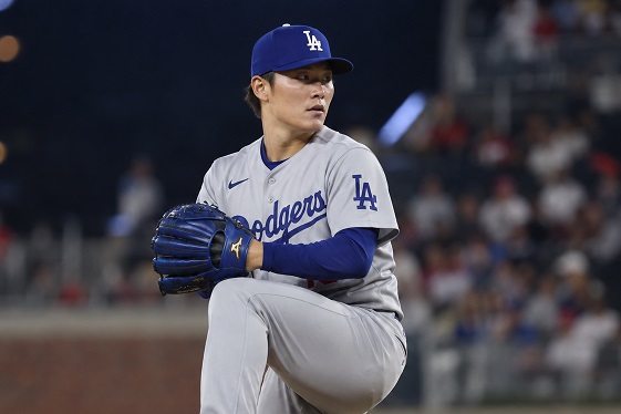 Yamamoto domina y pone a los Dodgers a un triunfo de la SCLN