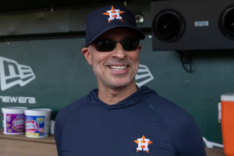 Los Astros no renuevan el contrato de Joe Espada y se separan de su mánager
